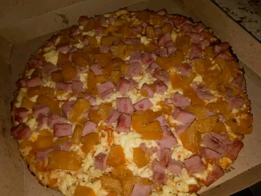 Pizza Hawaina (jamon vicking)