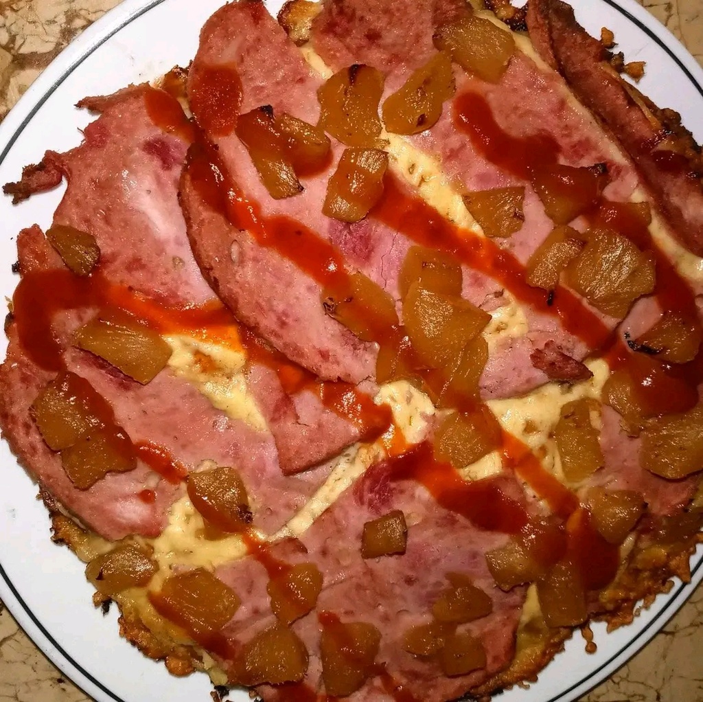 Pizza Hawaiana (jamón pierna)